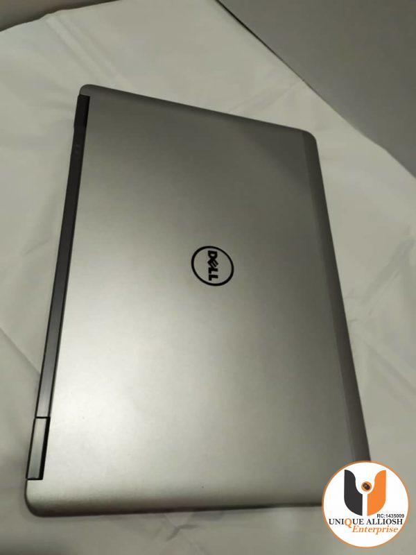Dell latitude E7440 front